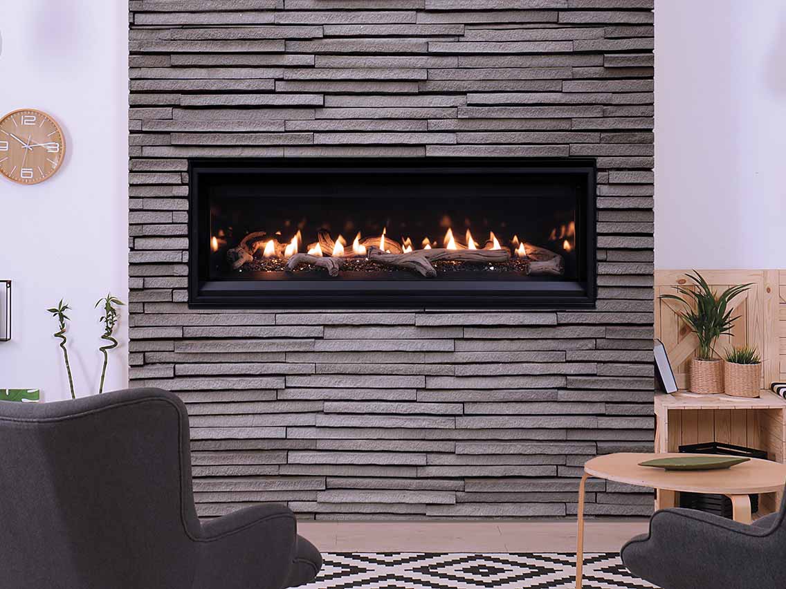 Superior DRL2000 45" Linear Contemporary Direct-Vent Gas Fireplace | DRL2045